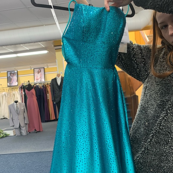 Sherri Hill size 00 Jade Ball gown with slit - Picture 2 of 4